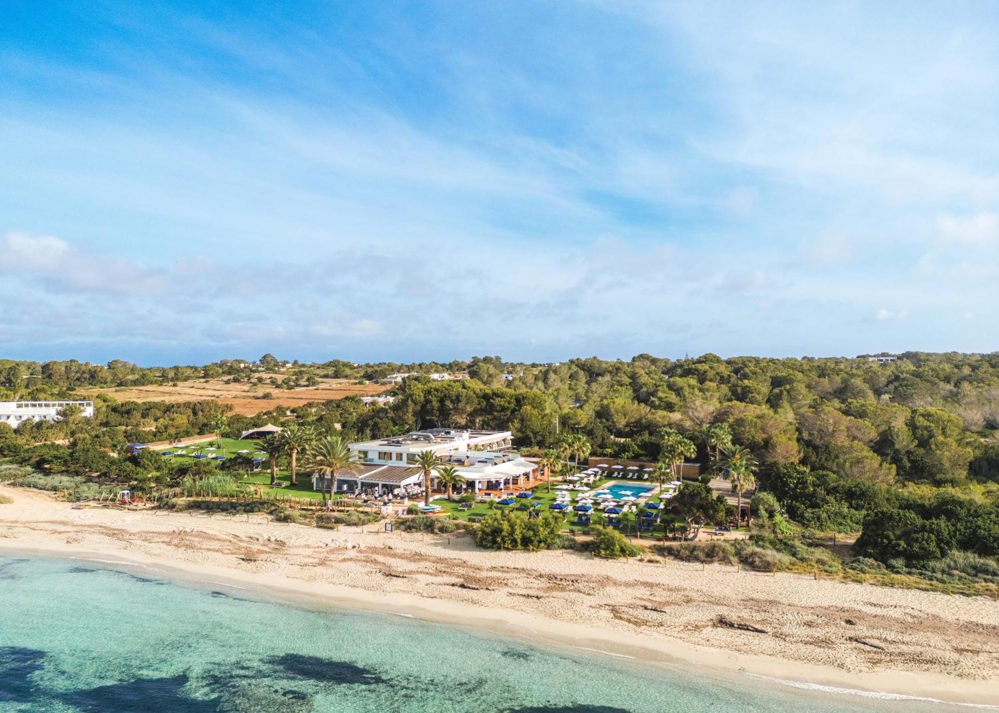 Gecko Hotel & Beach Club, A Small Luxury Hotel Of The World Playa Migjorn Dış mekan fotoğraf